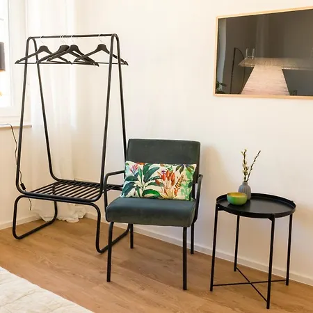 Feelslikehome - Traumhafte Zentrumsnahe Mit Balkon&parkplatz *