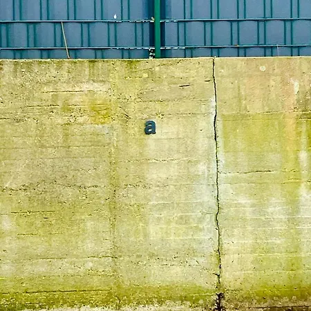 Feelslikehome - Traumhafte Zentrumsnahe Mit Balkon&parkplatz * ボーフム