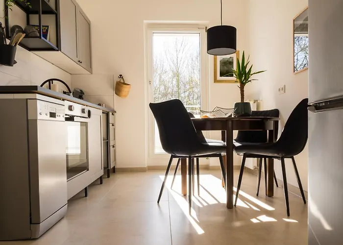 Feelslikehome - Traumhafte Zentrumsnahe Mit Balkon&parkplatz